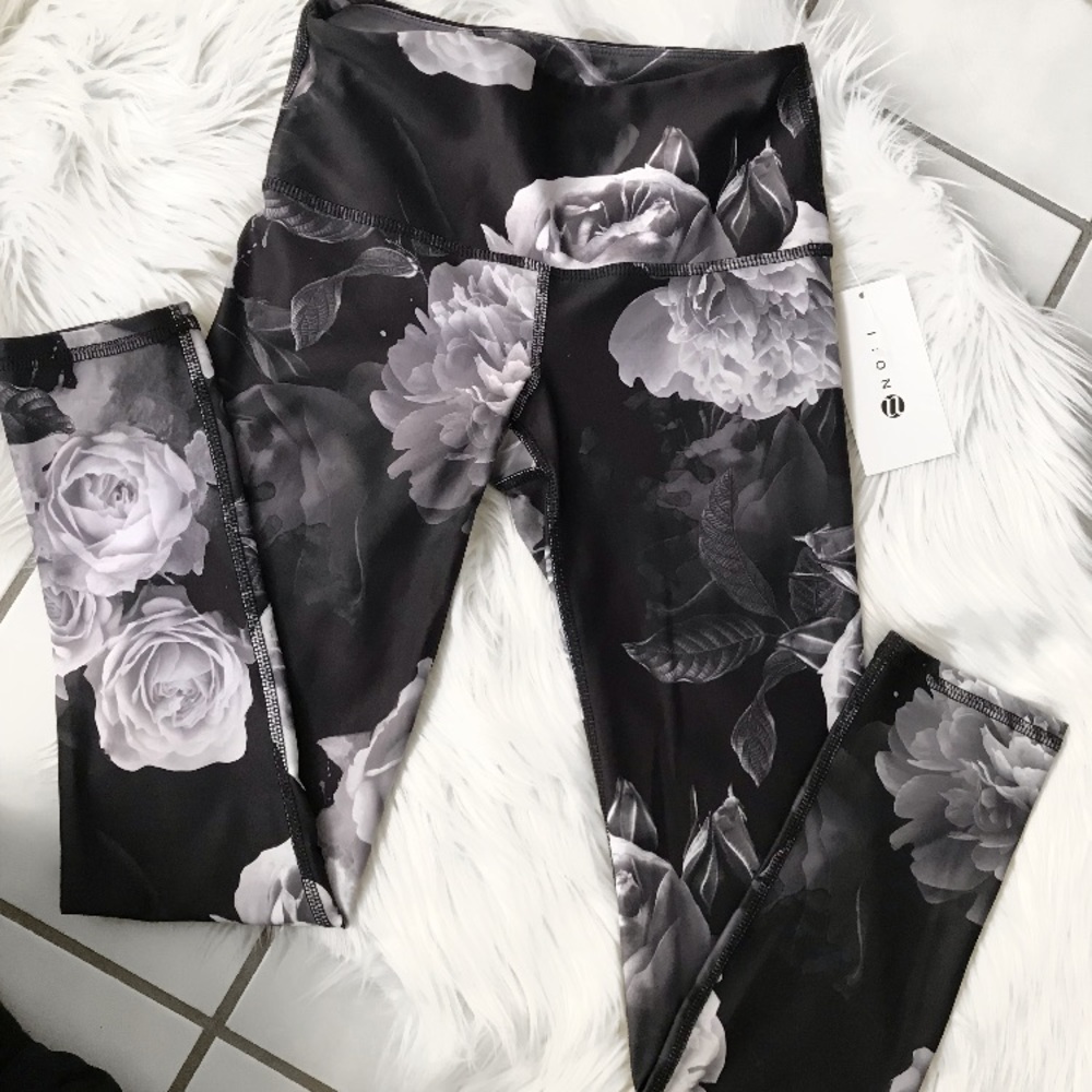 Noli Active black winter rose leggings